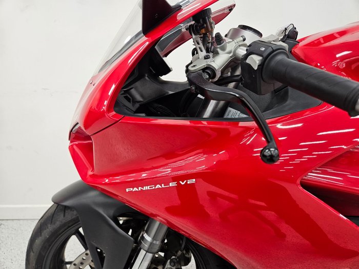 2023 DUCATI PANIGALE V2 Red