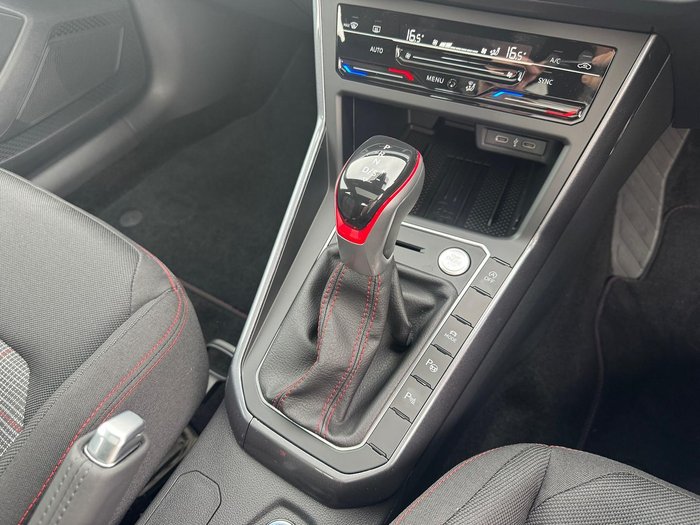 2025 Volkswagen Polo GTI