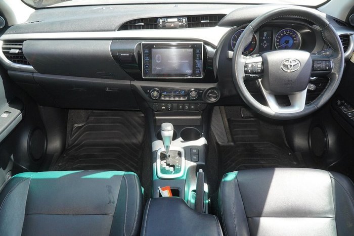 2018 Toyota Hilux SR5