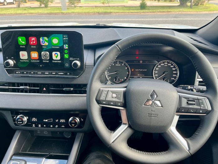 2024 Mitsubishi Outlander Black Edition