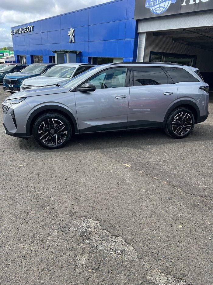 2025 Peugeot 5008 Allure e-DCS Hybrid