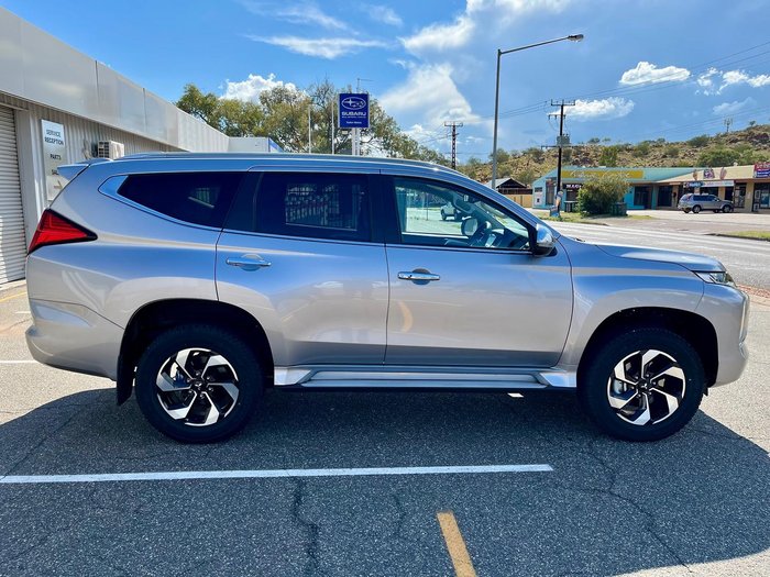 2024 Mitsubishi Pajero Sport Exceed