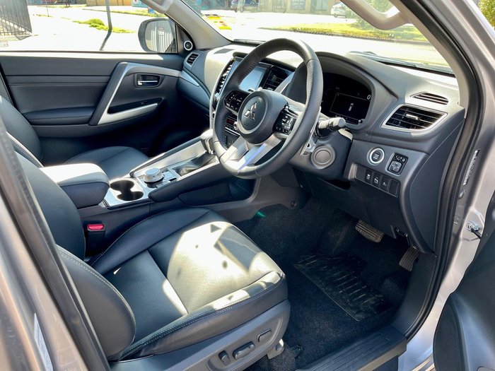 2024 Mitsubishi Pajero Sport Exceed