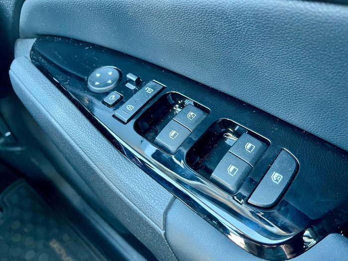 2025 Kia Sportage HEV SX