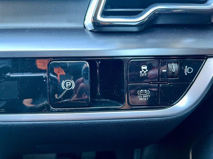 2025 Kia Sportage HEV SX