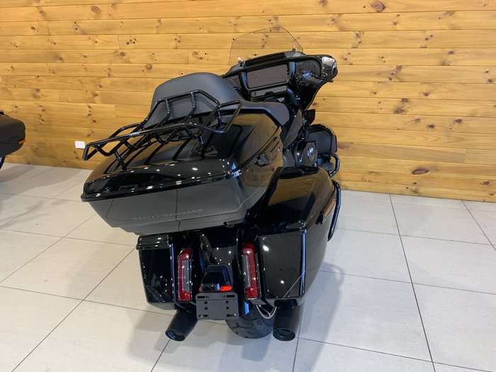 2025 Harley-davidson FLHXU STREET GLIDE ULTRA (117) Vivid Black