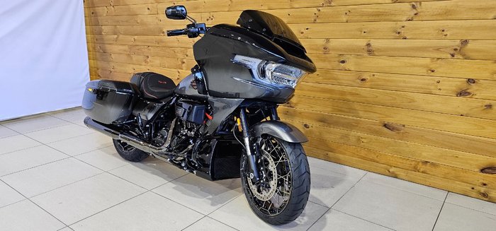 2025 Harley-davidson FLTRXSE CVO ROAD GLIDE (121) RAVEN FADE