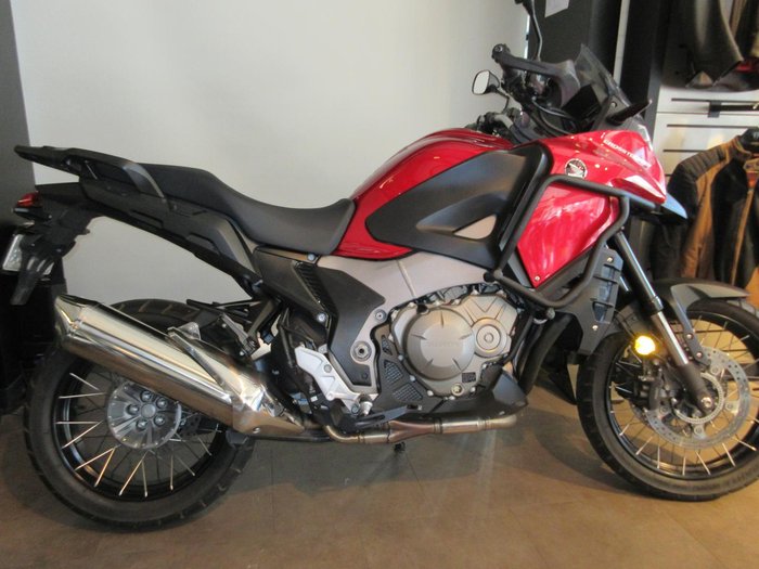 2014 Honda VFR1200X Crosstourer Crosstourer Red