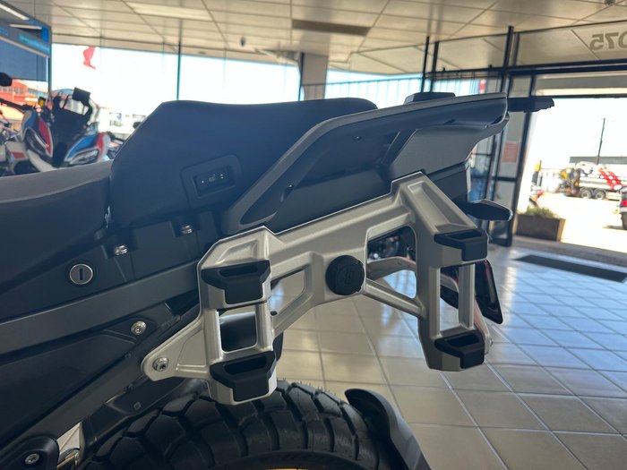 2025 BMW R 1300 GS Adventure Option 719 R 1300 Green