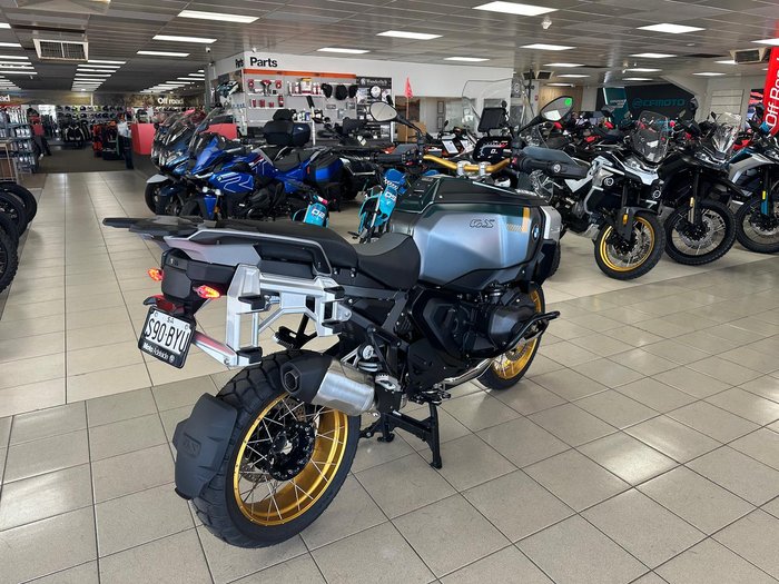 2025 BMW R 1300 GS Adventure Option 719 R 1300 Green