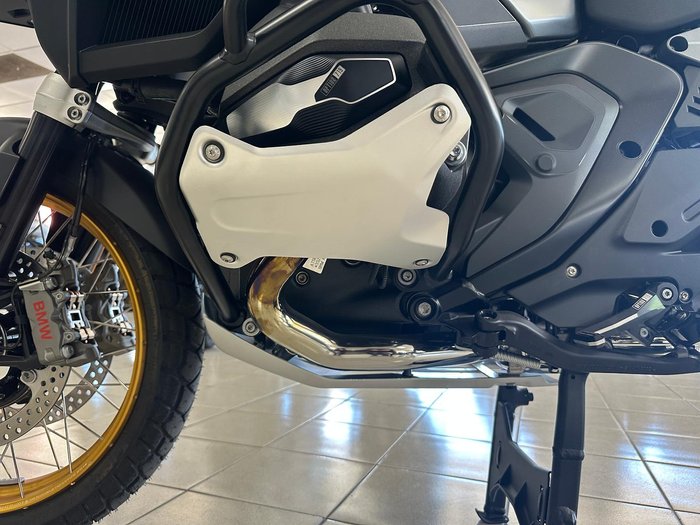 2025 BMW R 1300 GS Adventure Option 719 R 1300 Green