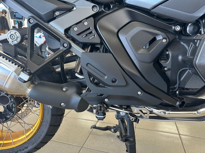 2025 BMW R 1300 GS Adventure Option 719 R 1300 Green