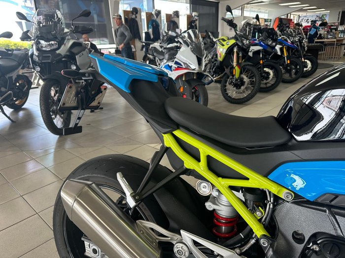 2025 BMW S 1000 R Sport S 1000 Blue