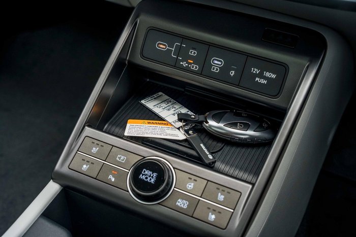 2025 Hyundai Kona Premium