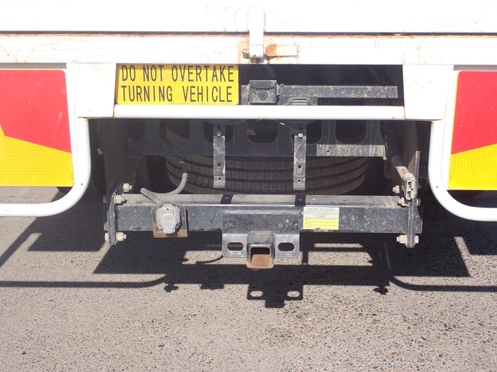 2023 ISUZU FRR 110-240 WHITE