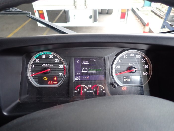 2023 ISUZU FRR 110-240