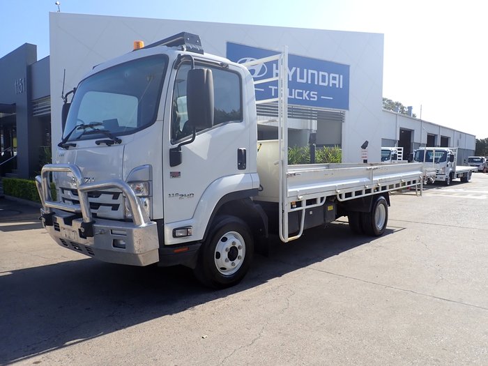 2023 ISUZU FRR