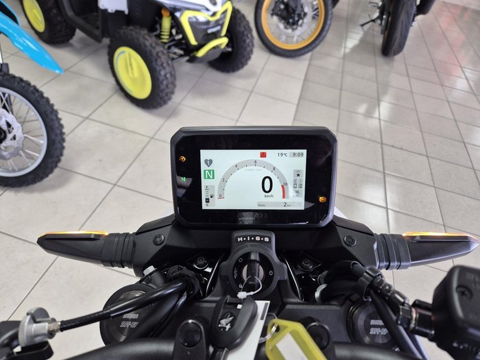 2025 Honda CB750 Hornet CB White