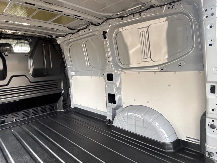 2025 Volkswagen Transporter TDI 125kW