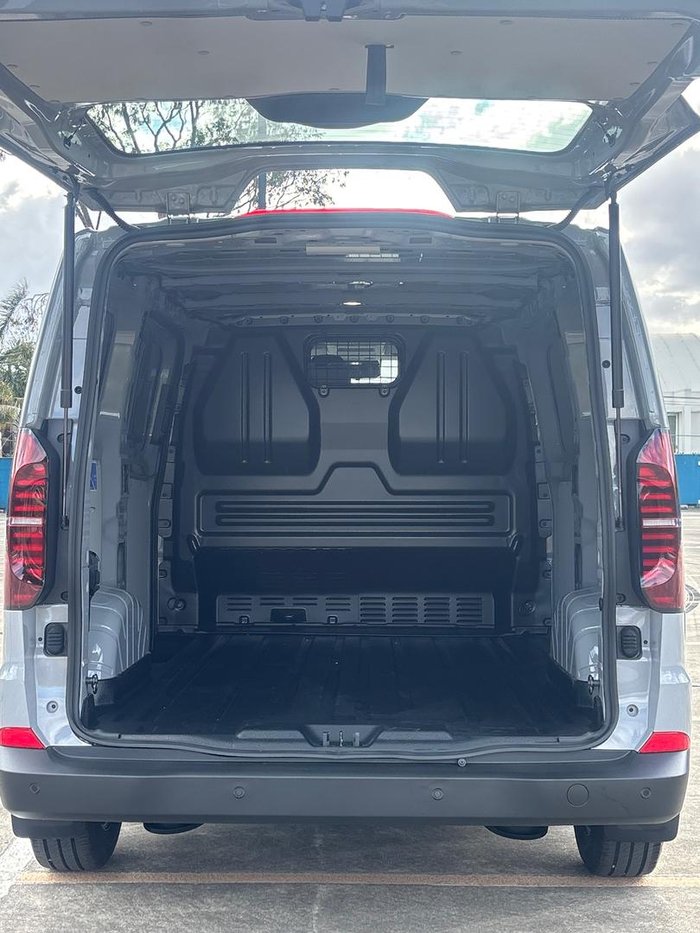 2025 Volkswagen Transporter TDI 125kW