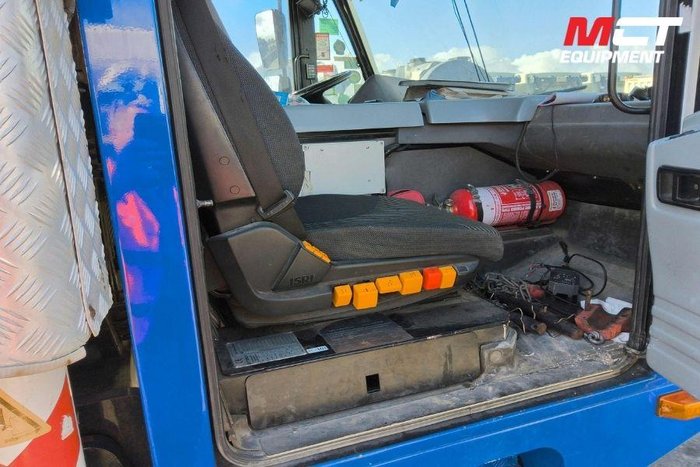 2010 DEMAG AC100 4L