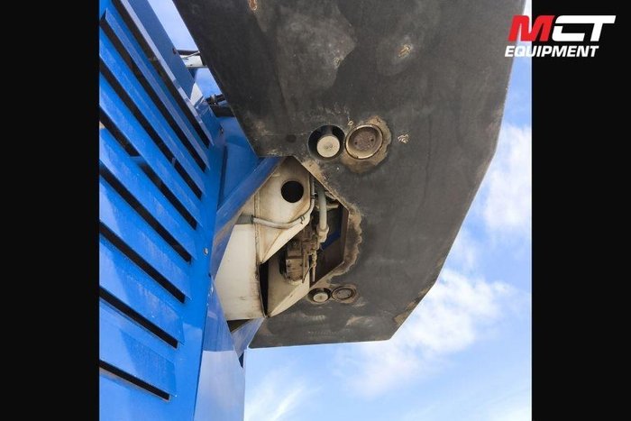 2010 DEMAG AC100 4L