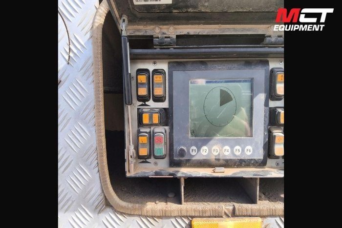 2010 DEMAG AC100 4L