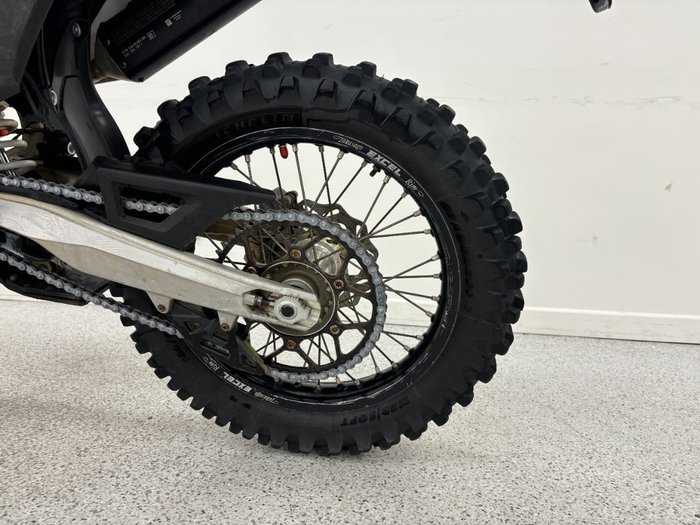 2023 HUSQVARNA TE300i White