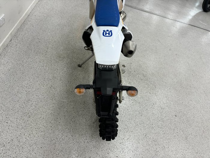 2023 HUSQVARNA TE300i White