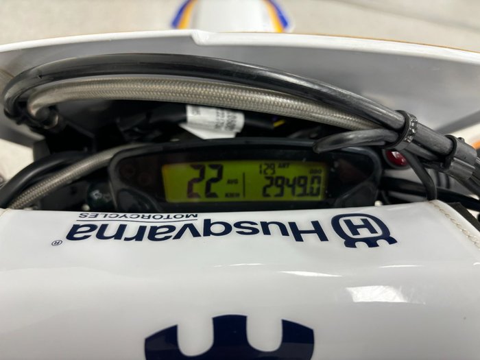 2023 HUSQVARNA TE300i White