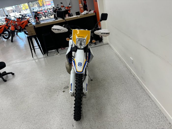 2023 HUSQVARNA TE300i White