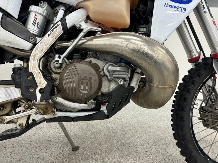 2023 HUSQVARNA TE300i White