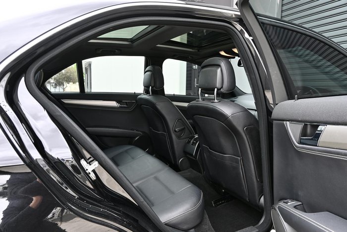 2009 Mercedes-Benz C-Class C200 Kompressor Avantgarde W204 Black