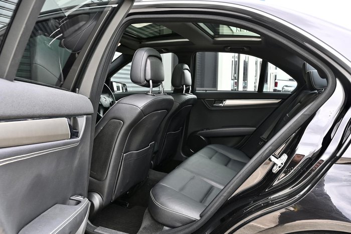 2009 Mercedes-Benz C-Class C200 Kompressor Avantgarde W204 Black