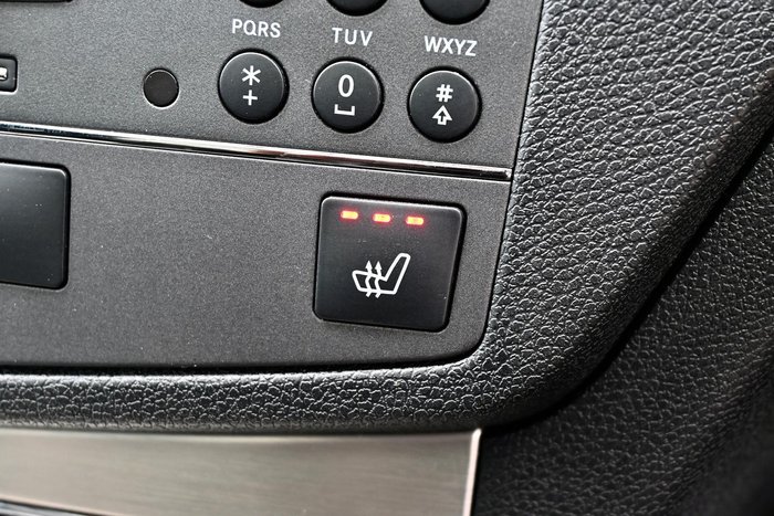 2009 Mercedes-Benz C-Class C200 Kompressor Avantgarde W204 Black