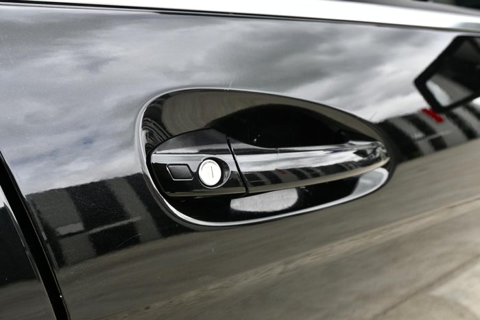 2009 Mercedes-Benz C-Class C200 Kompressor Avantgarde W204 Black