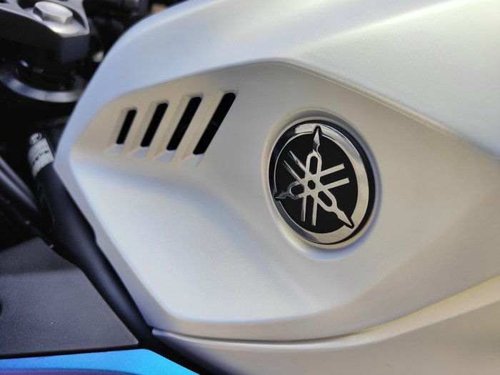 2025 YAMAHA YZF-R3 ROAD WHITE