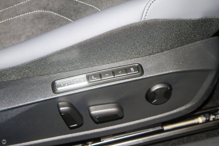 2025 Volkswagen ID.4 Pro