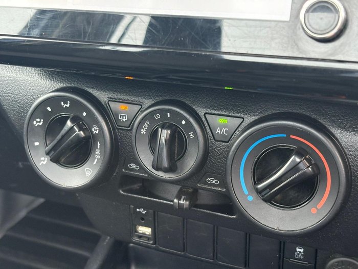 2022 Toyota Hilux Workmate