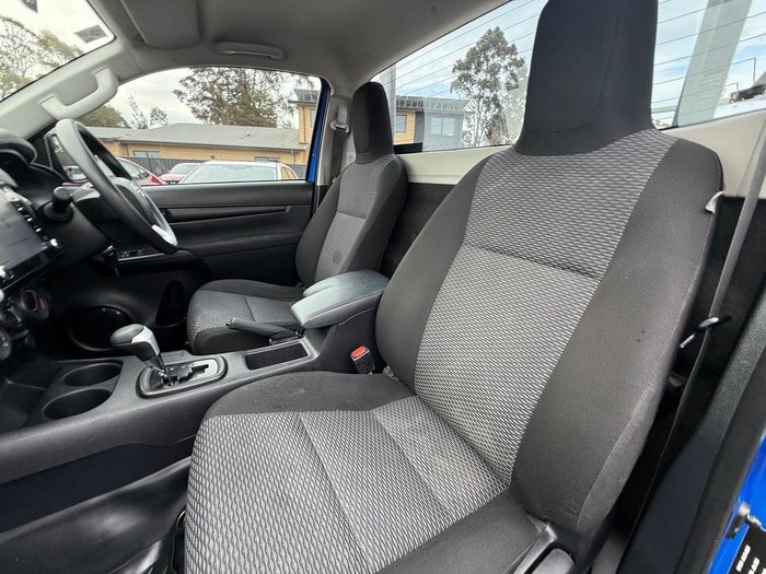 2022 Toyota Hilux Workmate