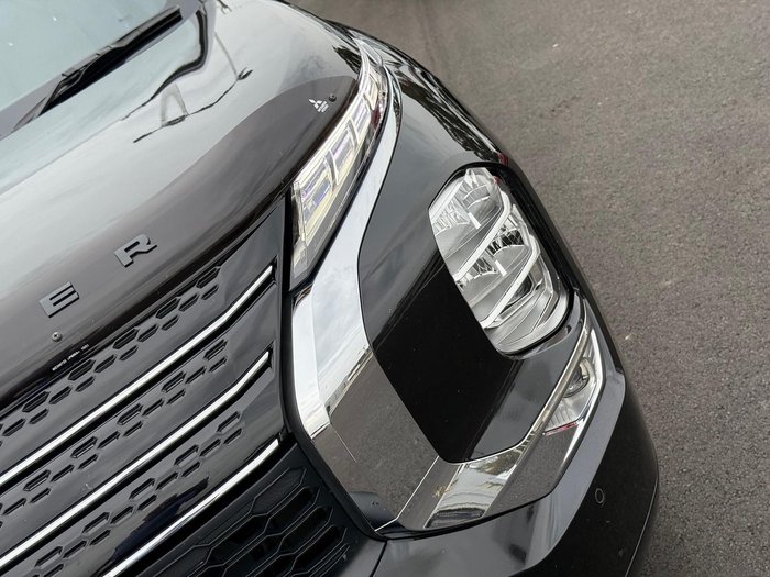 2022 Mitsubishi Outlander Exceed Tourer