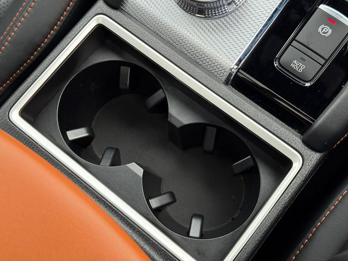 2022 Mitsubishi Outlander Exceed Tourer