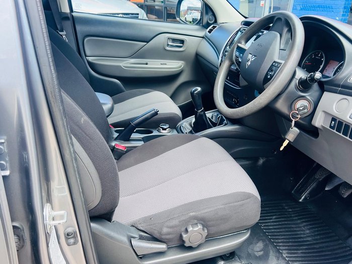 2017 Mitsubishi Triton GLX+ MQ MY17 4X4 Dual Range Titanium