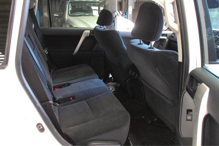 2023 Toyota Landcruiser Prado GX GDJ150R 4X4 Dual Range Glacier White