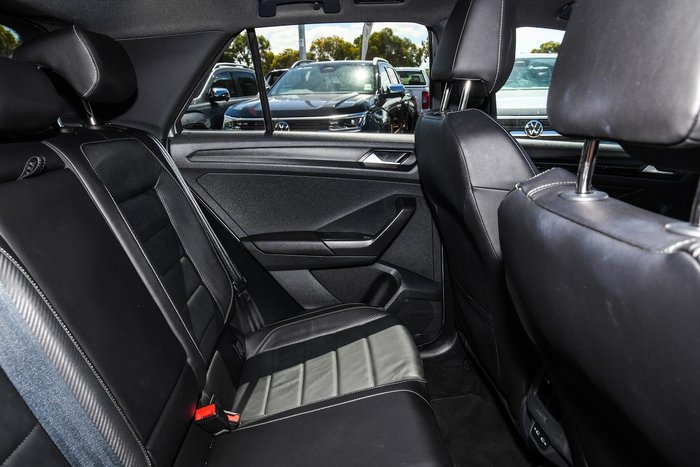 2022 Volkswagen T-Roc 140TSI R-Line