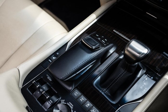 2021 Lexus LX 570