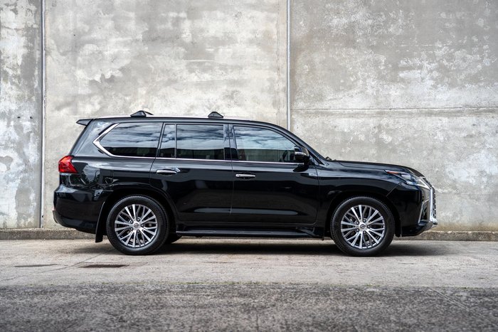 2021 Lexus LX 570