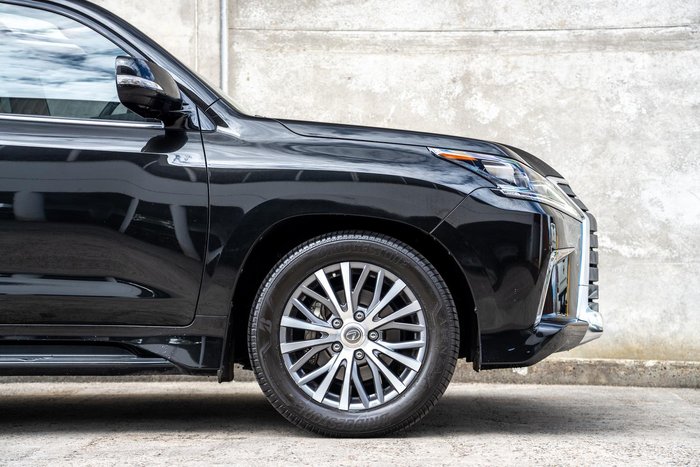 2021 Lexus LX 570
