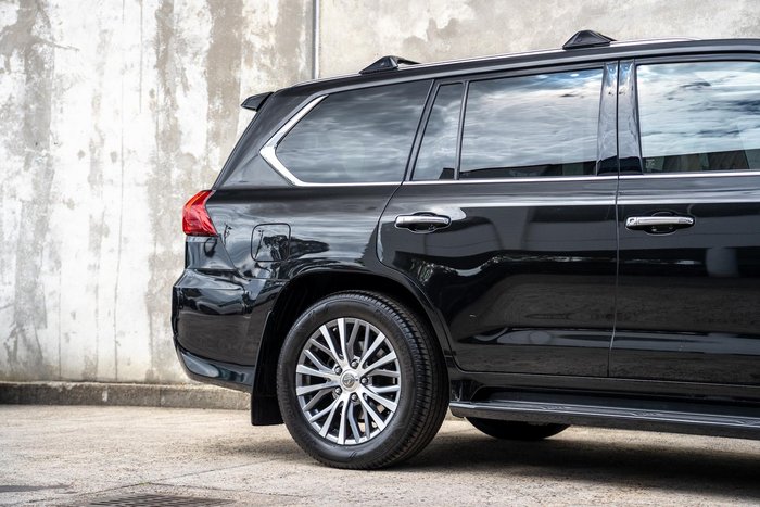 2021 Lexus LX 570