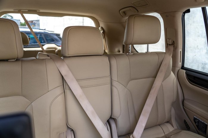 2021 Lexus LX 570